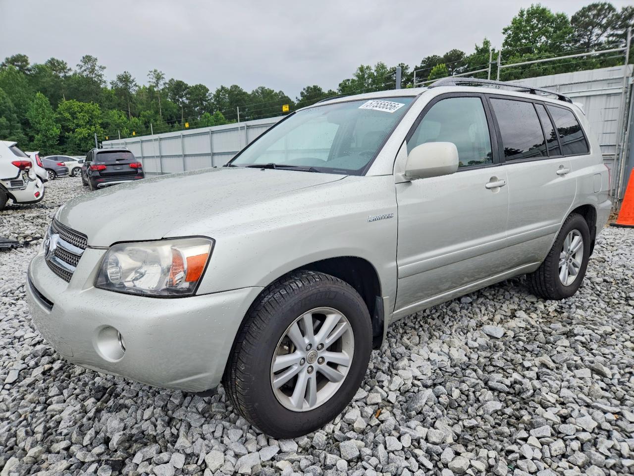 2006 Toyota Highlander, VIN JTEDW21A760005168 — Side