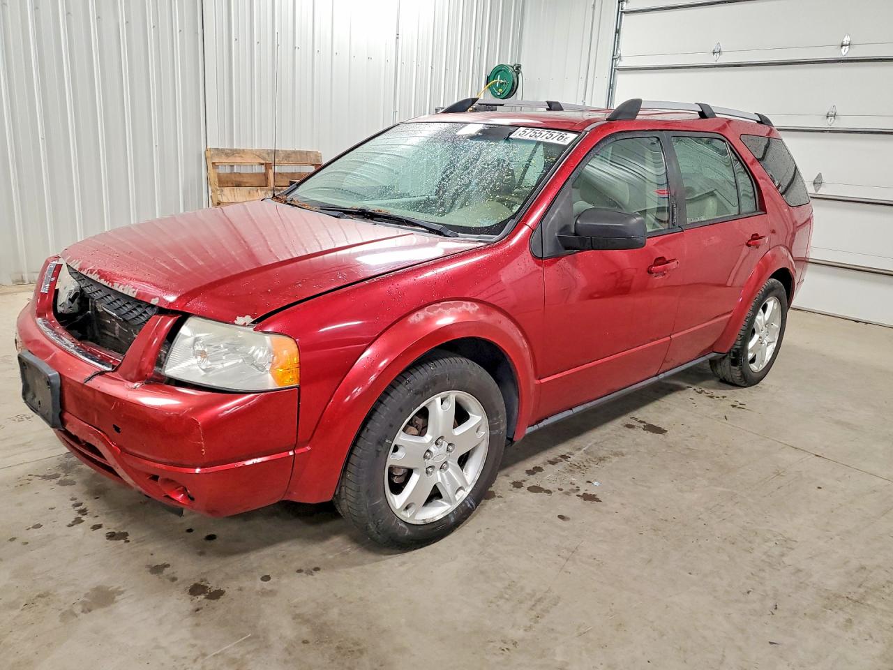 2007 Ford Freestyle Limited, VIN 1FMDK06147GA16095 — Front end