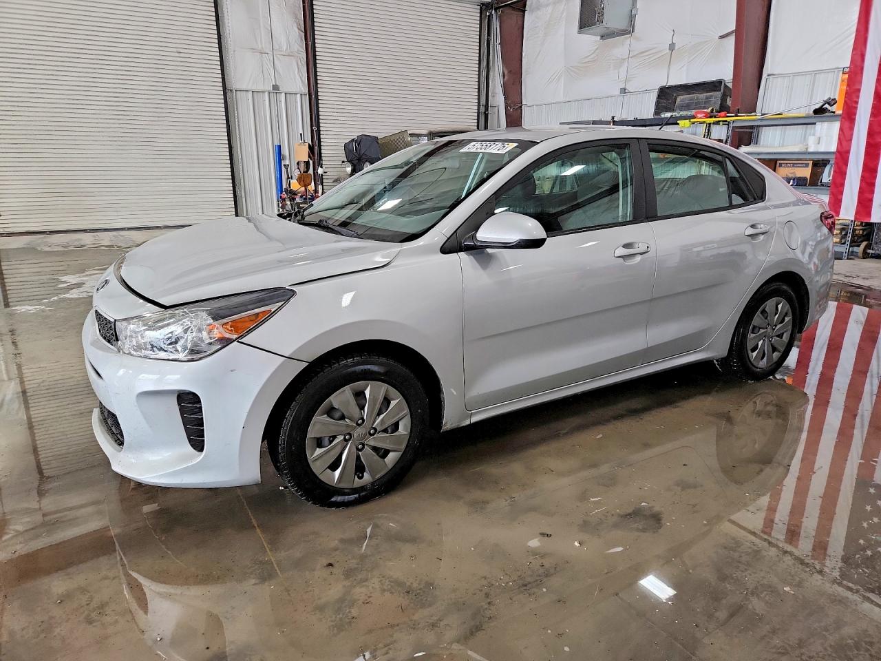 2020 Kia Rio LX, VIN 3KPA24AD4LE355563 — Front end