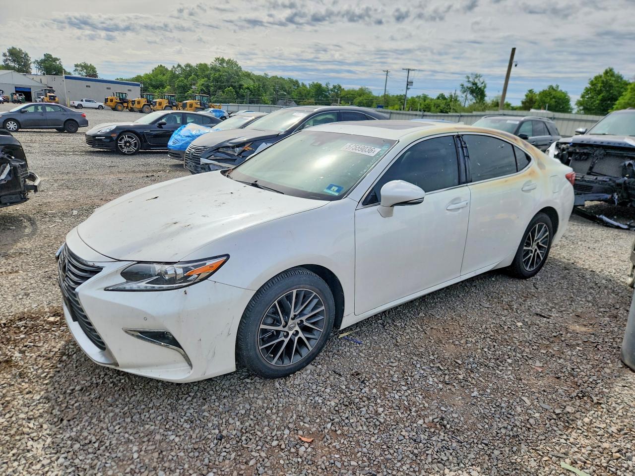 2016 Lexus ES 330, VIN 58ABK1GG1GU019997 — Burn
