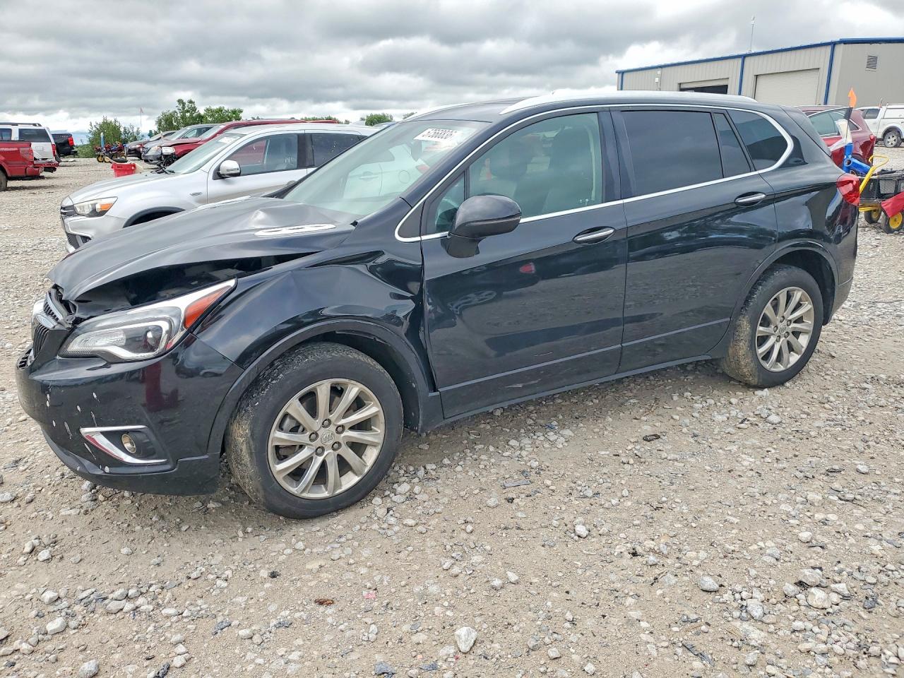 2020 Buick Envision Essence, VIN LRBFX2SA8LD019303 — Перед