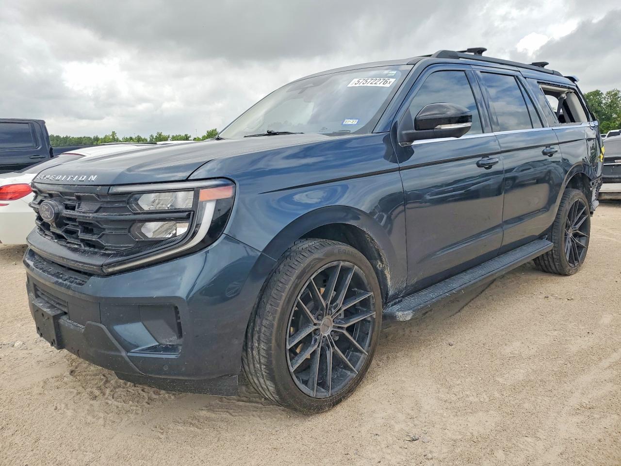 2025 Ford Expedition Max Active, VIN 1FMJK1H89SEA06492 — Rear end
