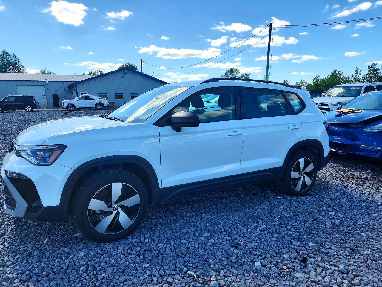 2025 Volkswagen Taos S, VIN 3VV8C7B27SM048873 — Крыша