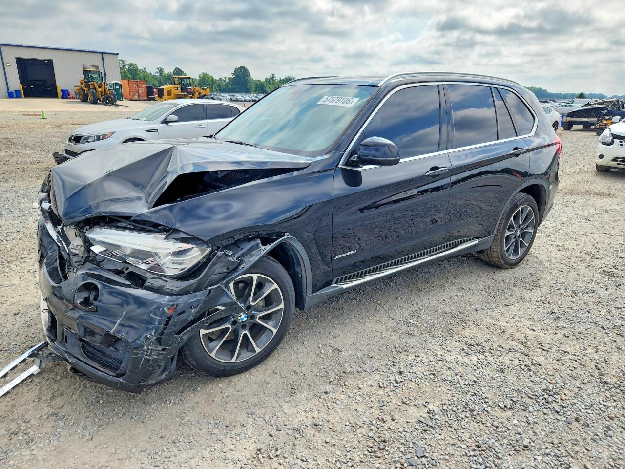 2018 BMW X5 xDrive35i, VIN 5UXKR0C58J0Y05637 — Front end