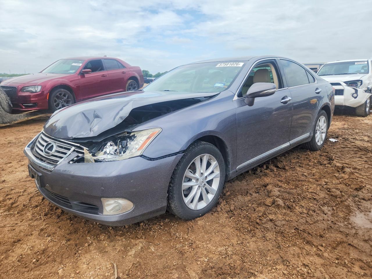 2012 Lexus ES 330, VIN JTHBK1EG0C2500357 — Front end