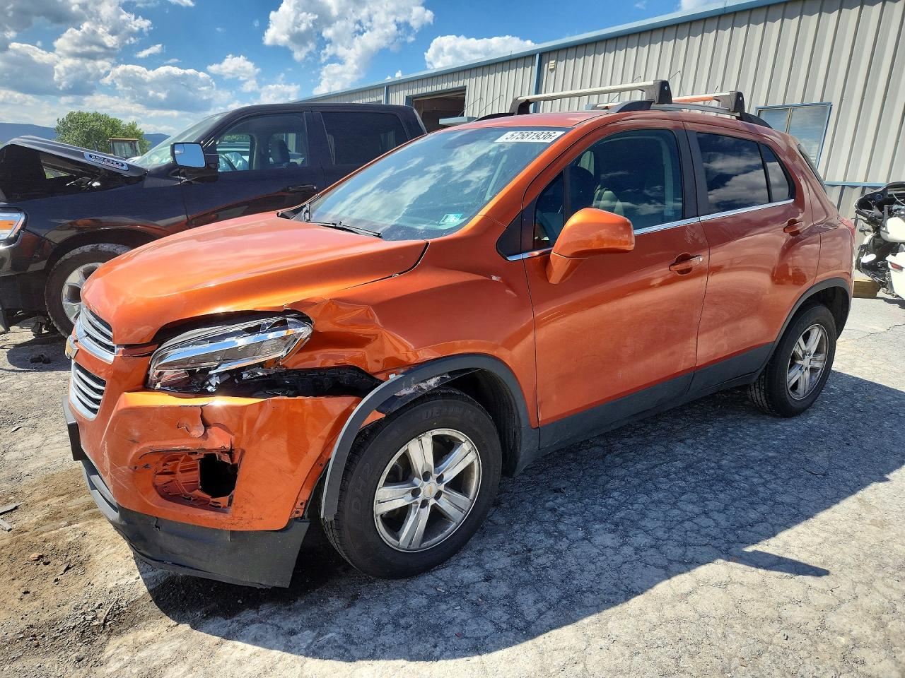 2015 Chevrolet Trax LT, VIN KL7CJRSB4FB075405 — Front end
