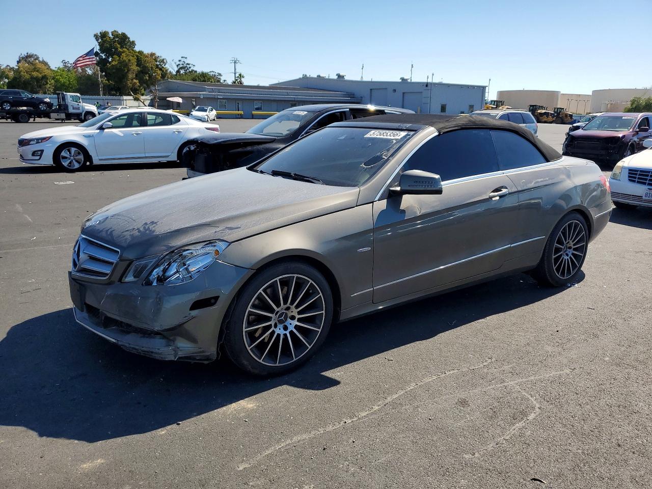 2012 Mercedes-Benz E 350, VIN WDDKK5KF7CF167920 — Front end