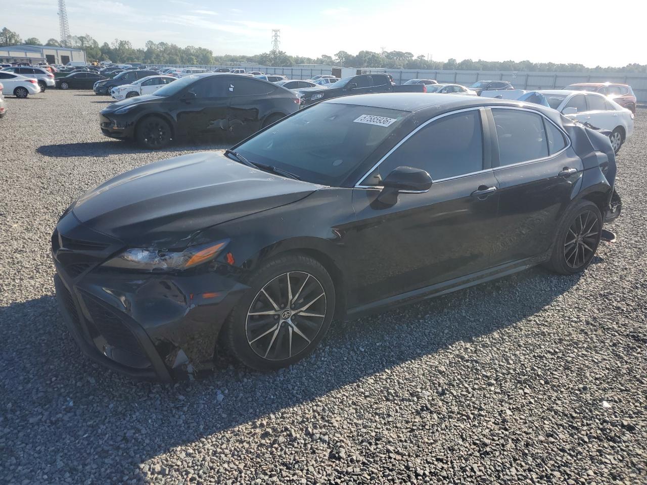 2022 Toyota Camry SE, VIN 4T1G11AK1NU656334 — Rear end