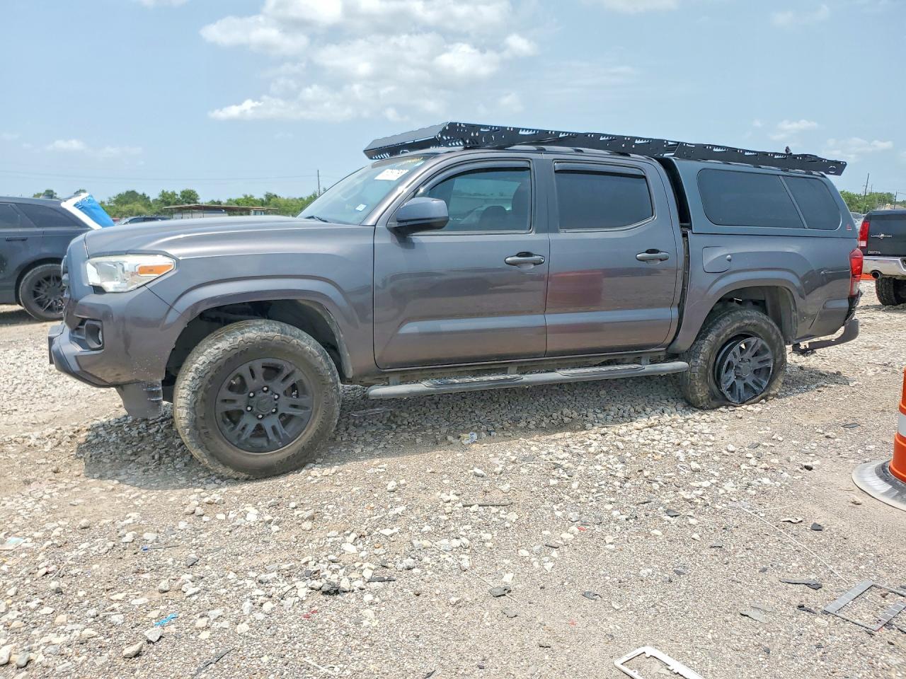 2019 Toyota Tacoma SR, VIN 5TFAX5GN4KX138570 — Rear end