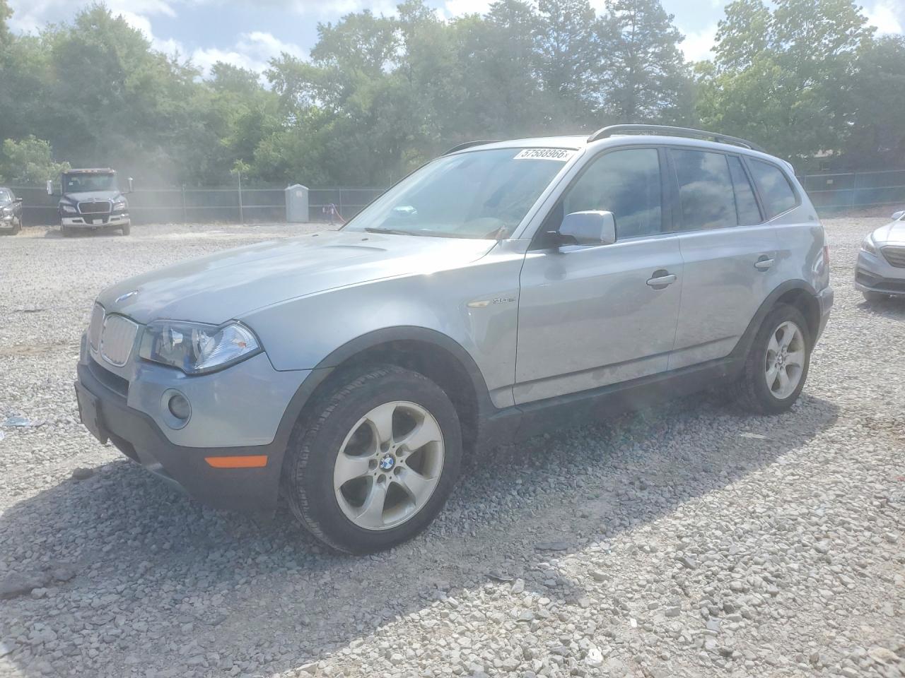 2008 BMW X3 3.0si, VIN WBXPC934X8WJ20988 — Side