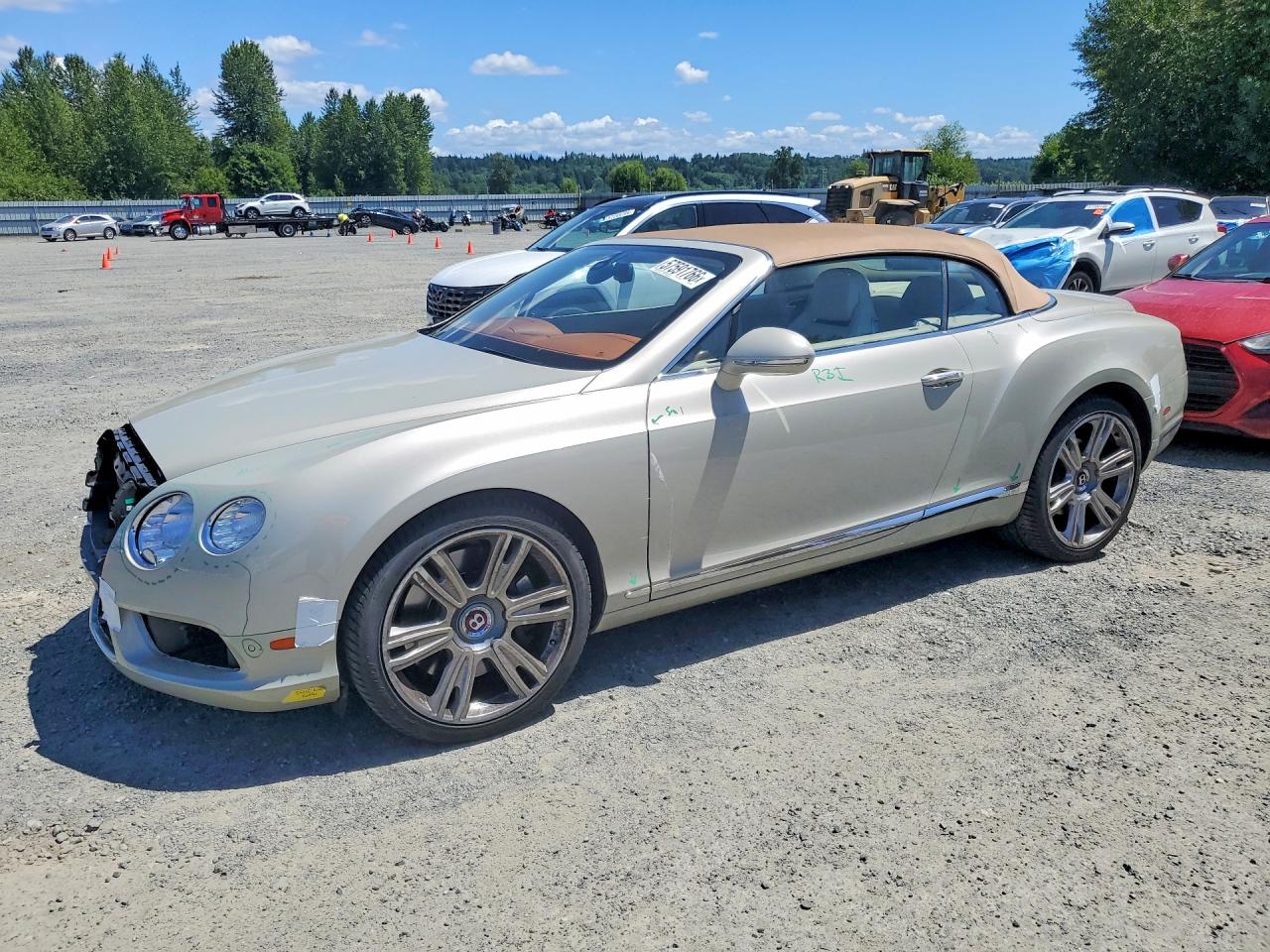 2014 Bentley Continental GT, VIN SCBGT3ZA0EC093646 — Front end