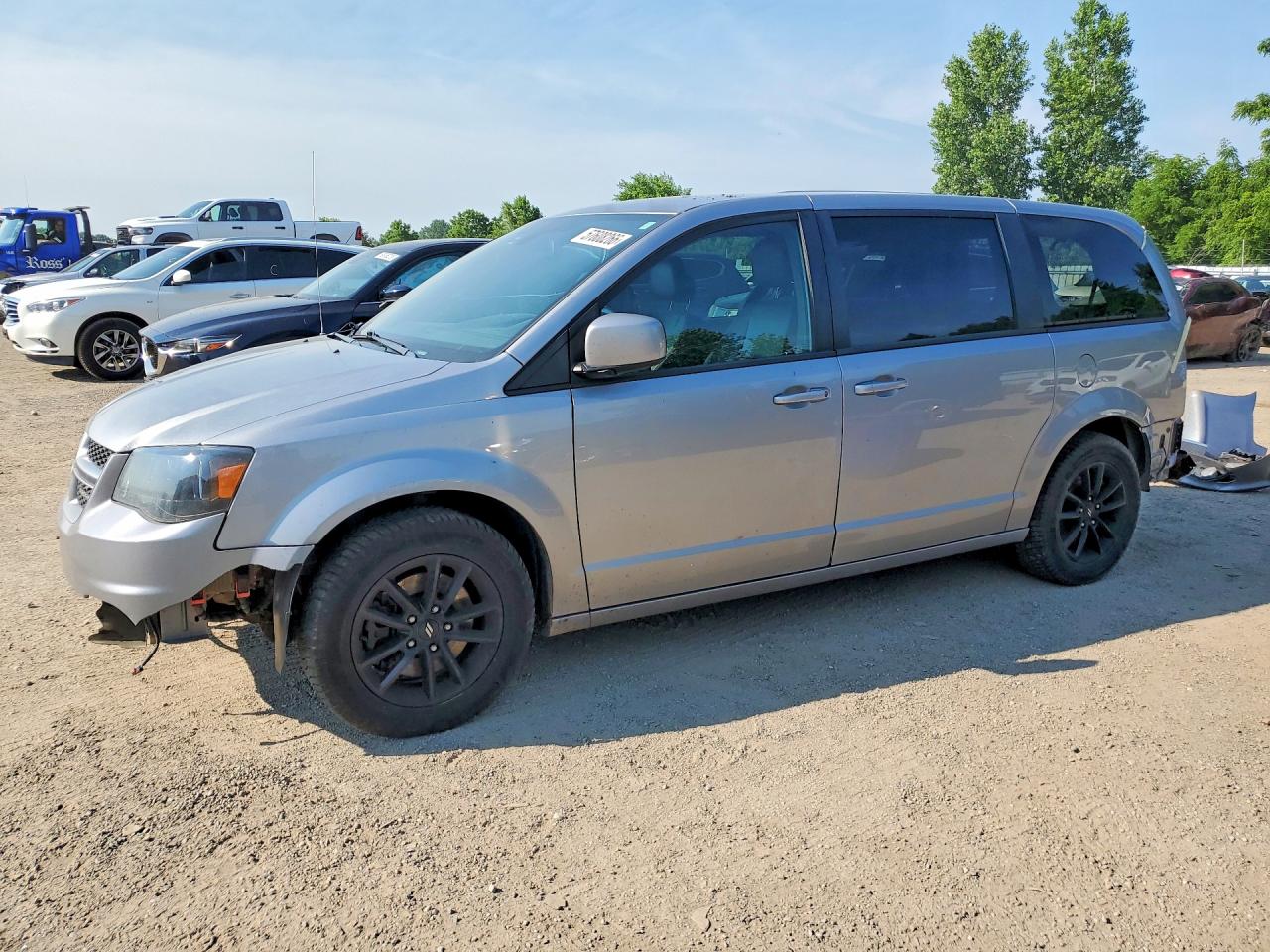 2020 Dodge Grand Caravan GT, VIN 2C4RDGEG2LR152396 — Зад