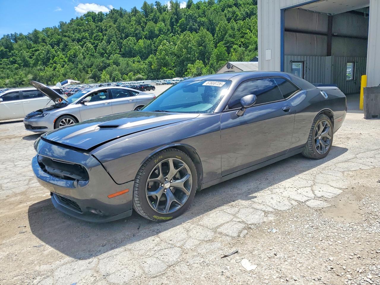 2015 Dodge Challenger SXT, VIN 2C3CDZAG3FH761518 — Front end
