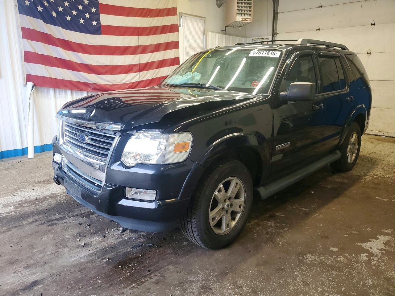 2008 Ford Explorer XLT, VIN 1FMEU63E38UA67678 — Перед