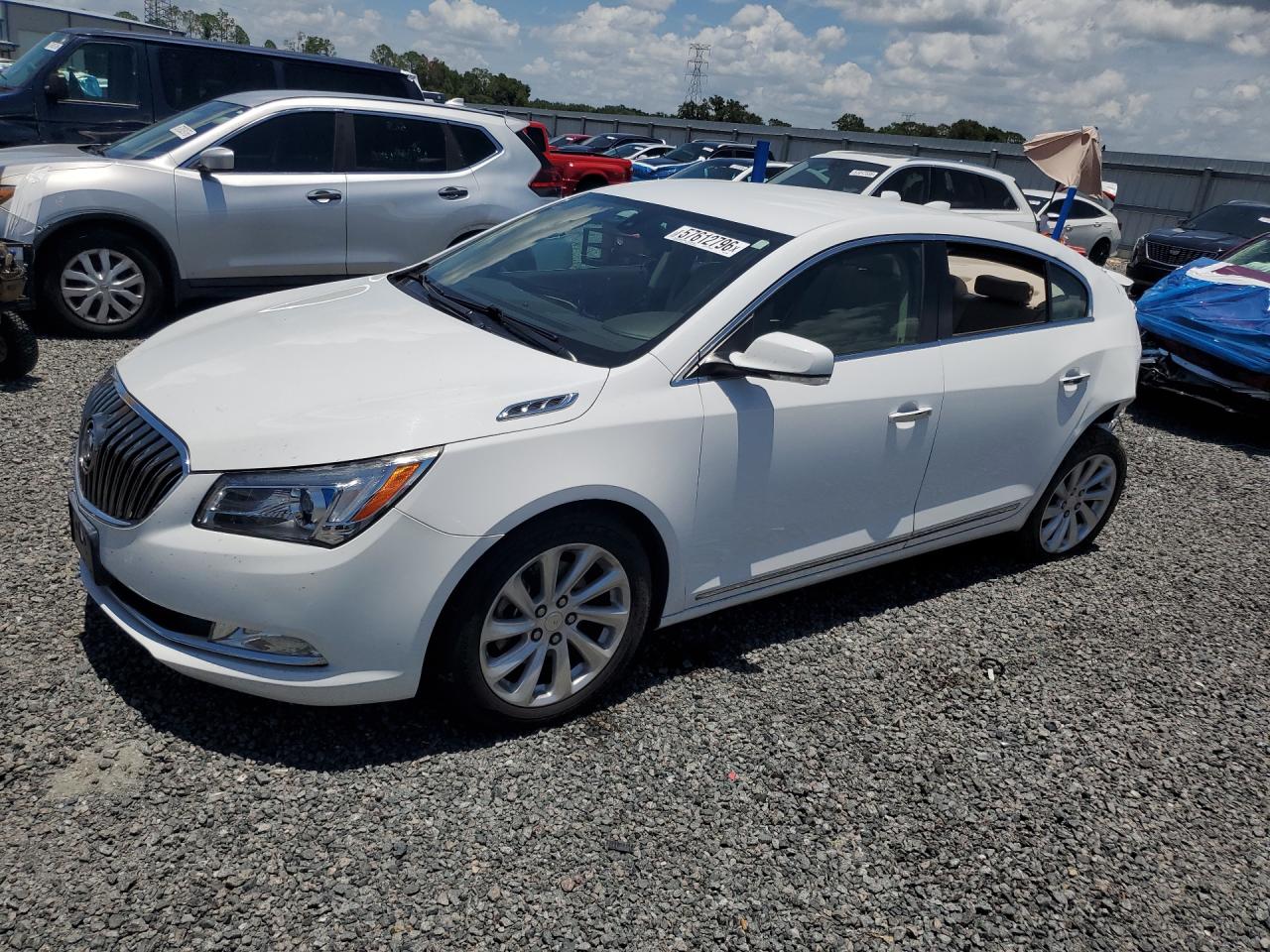 2015 Buick LaCrosse Leather, VIN 1G4GB5G34FF230373 — Rear end
