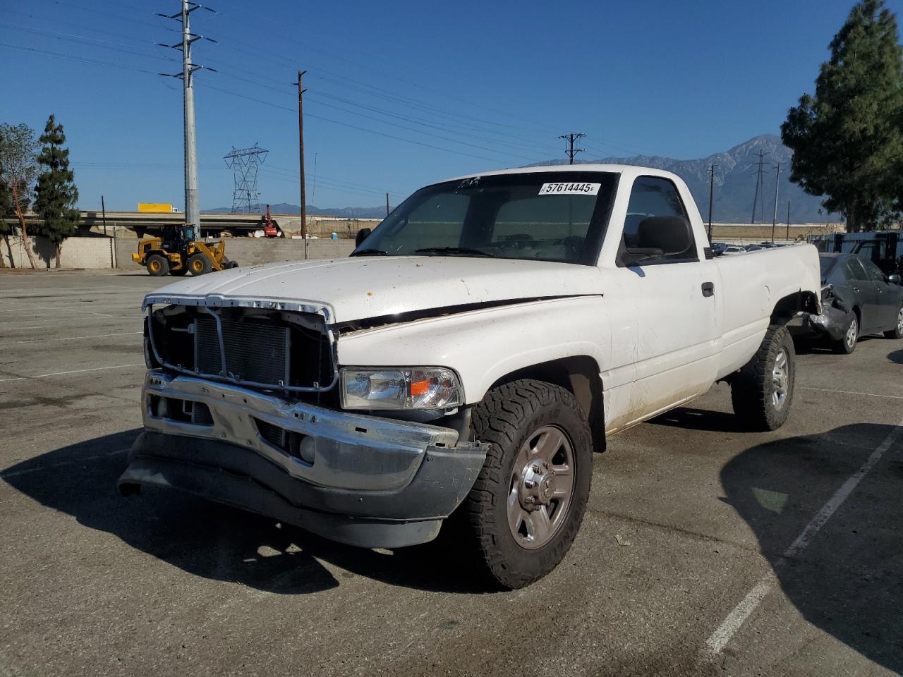 2001 Dodge Ram, VIN 3B6KC26Z81M269433 — Перед
