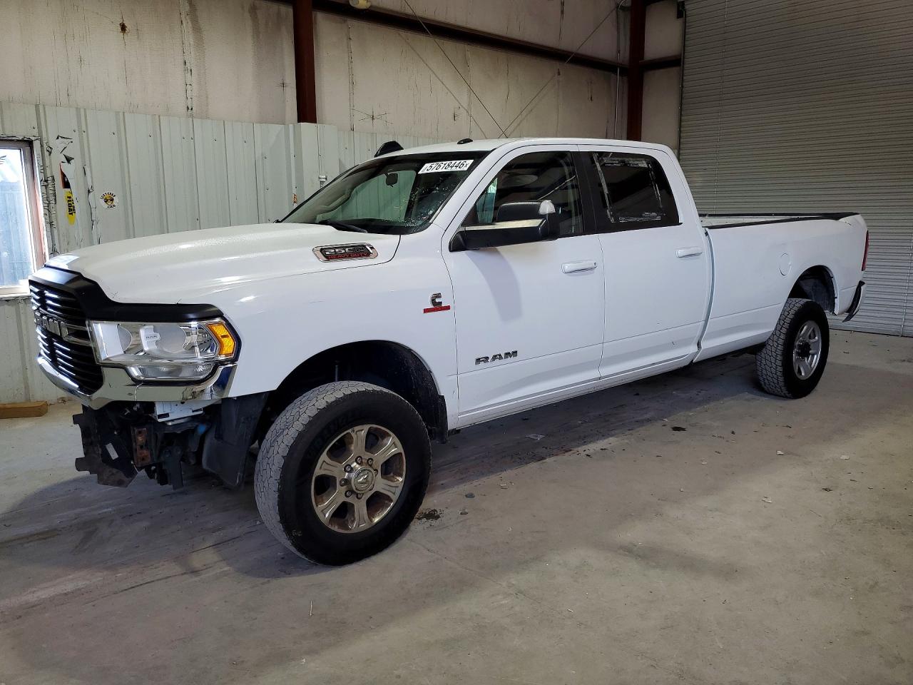 2020 Ram 2500 Big Horn, VIN 3C6UR5JL2LG156030 — Rear end