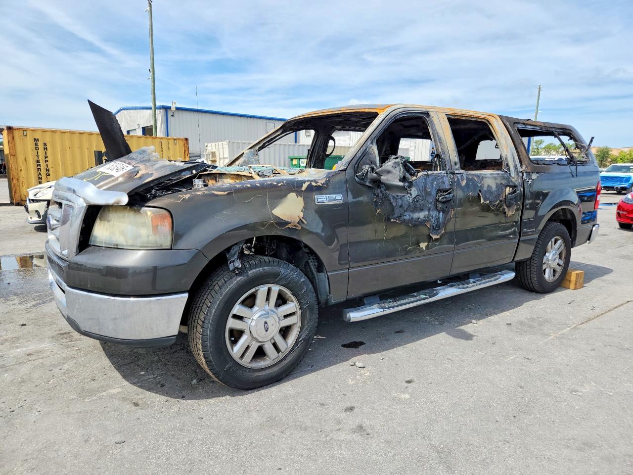 2007 Ford F-150 XLT, VIN 1FTRW12W47FB41142 — Пожар в салоне