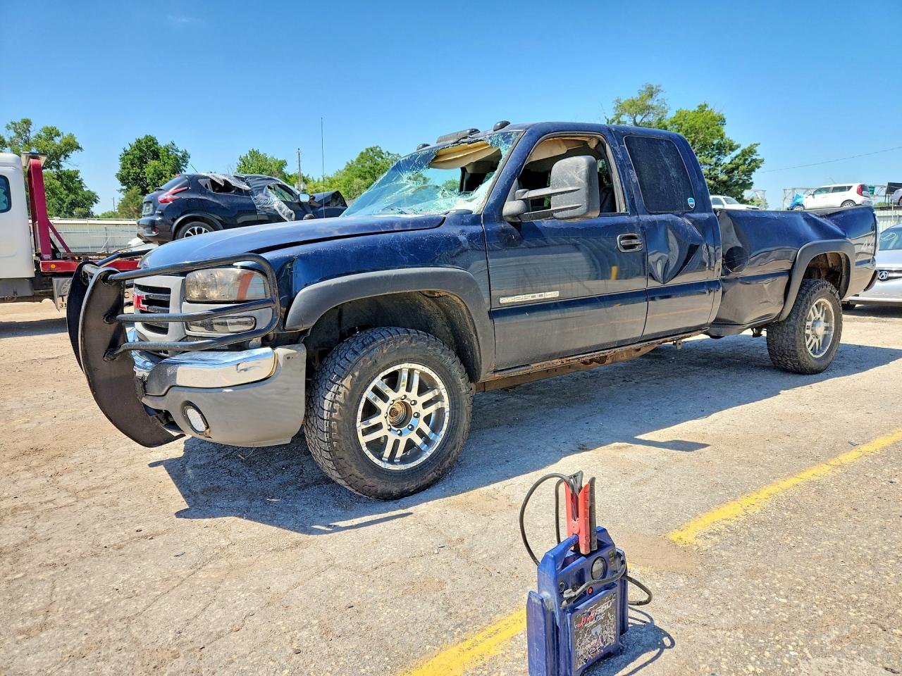 2006 GMC Sierra 2500HD SLE1, VIN 1GTHK29U66E183771 — Hail