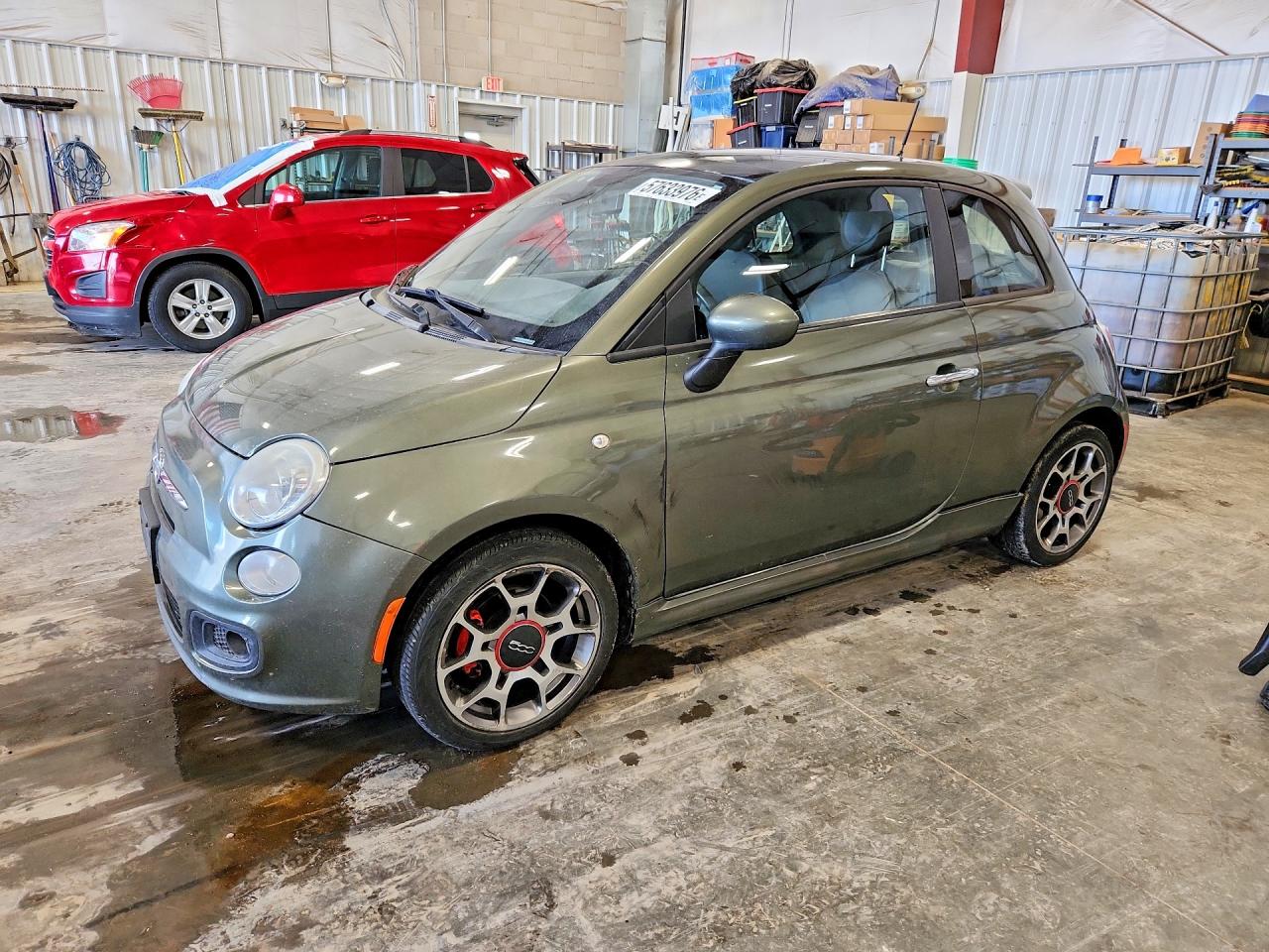 2012 FIAT 500 Sport, VIN 3C3CFFBRXCT139848 — Бок