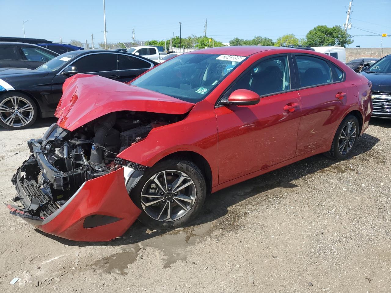 2023 Kia Forte LXS, VIN 3KPF24AD2PE610688 — Front end
