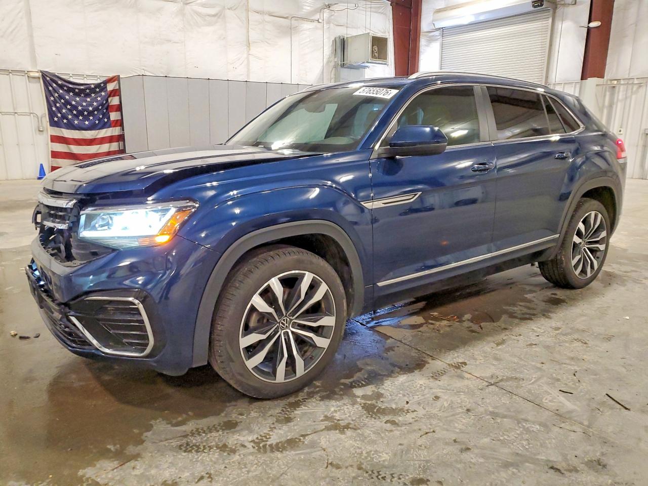 2020 Volkswagen Atlas SEL R-Line, VIN 1V2RE2CA4LC211762 — Front end