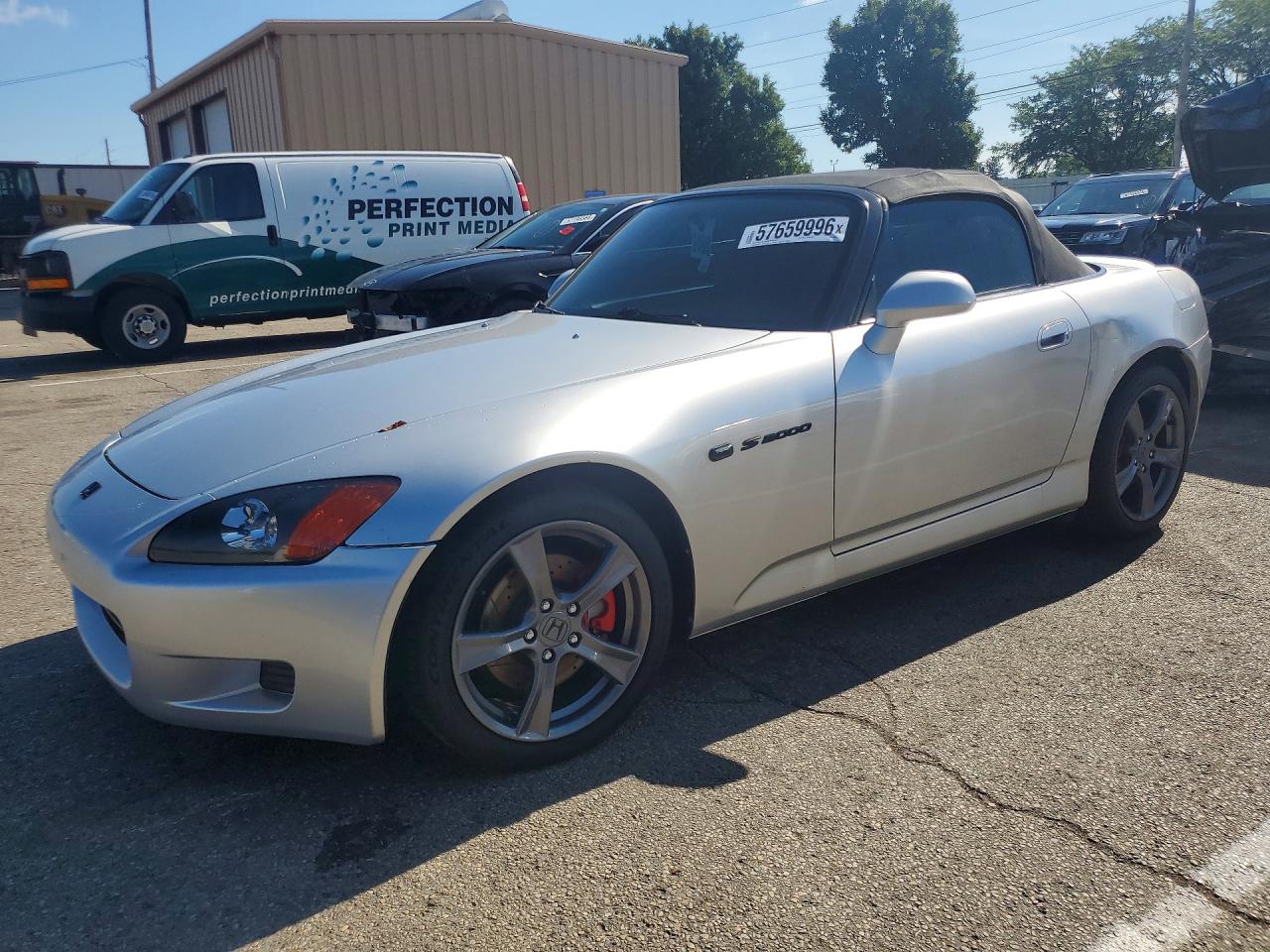 2002 Honda S2000, VIN JHMAP11422T000511 — Rear end