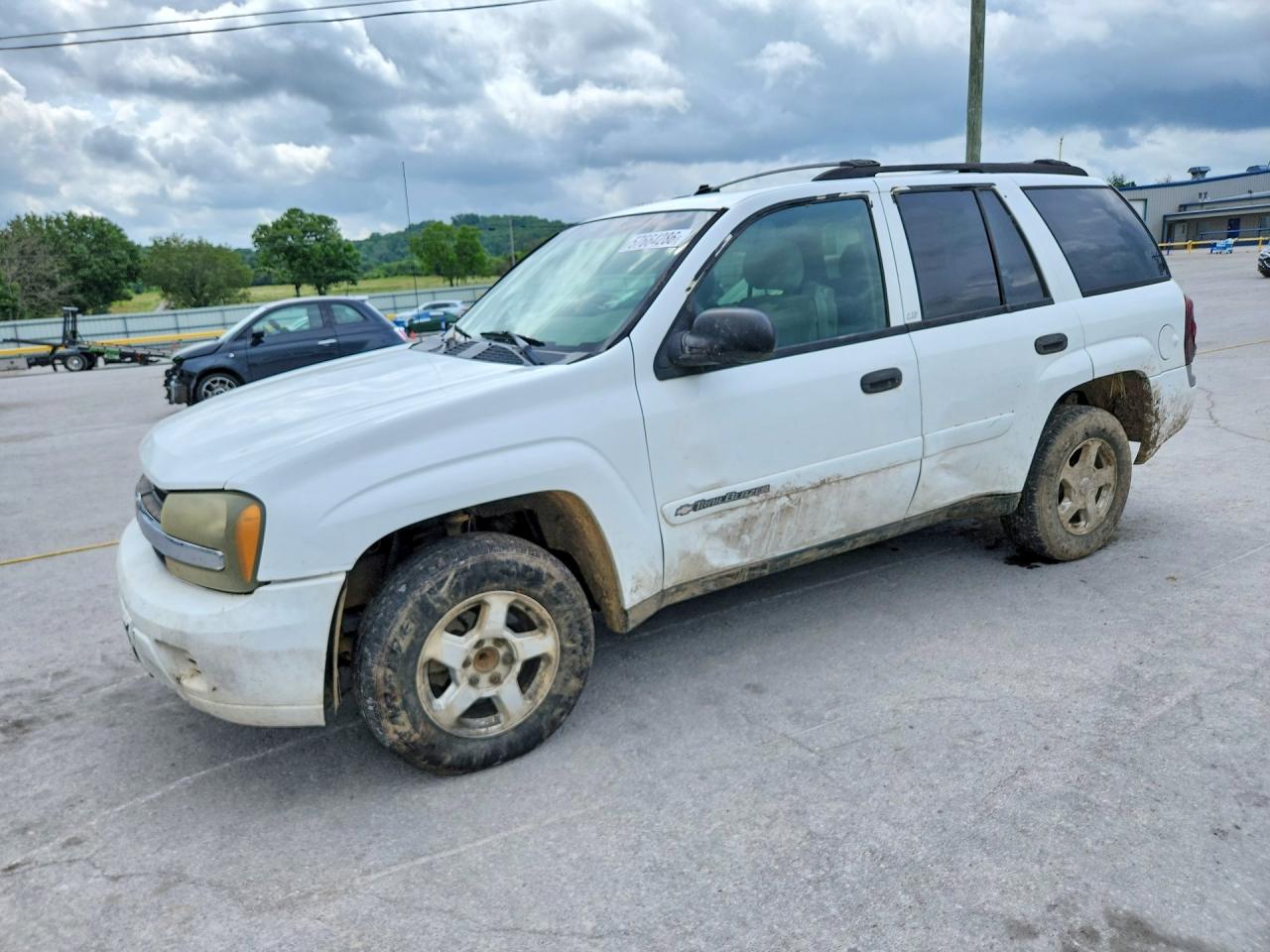 2002 Chevrolet TrailBlazer LS, VIN 1GNDS13S022475709 — Side