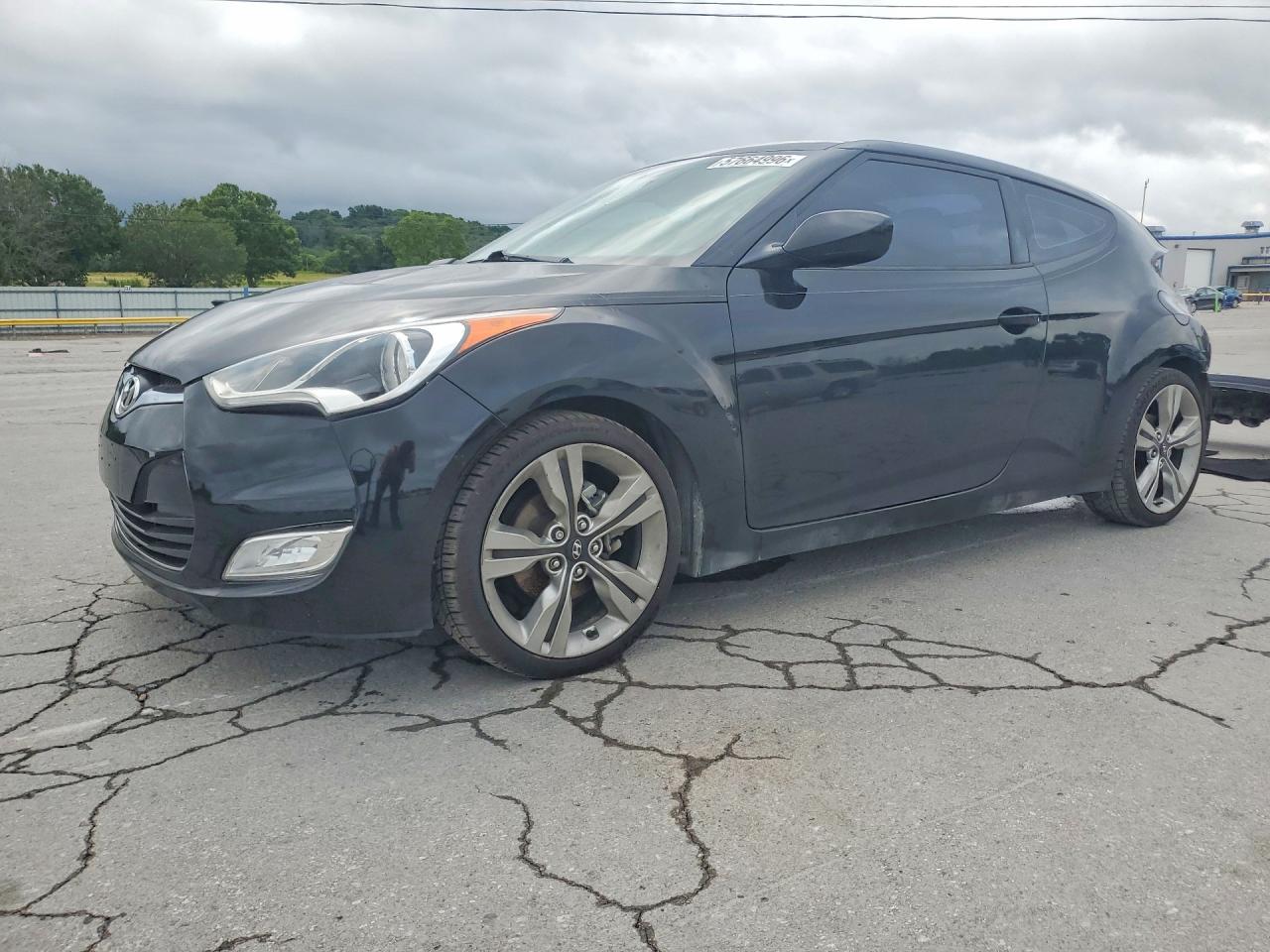 2012 Hyundai Veloster w/Black Int, VIN KMHTC6AD0CU069241 — Auction photo 1 of 13