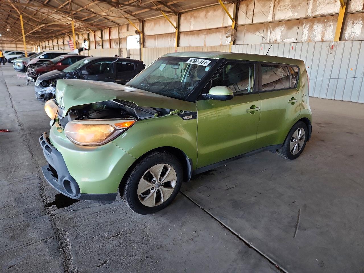2014 Kia Soul, VIN KNDJN2A29E7741747 — Front end