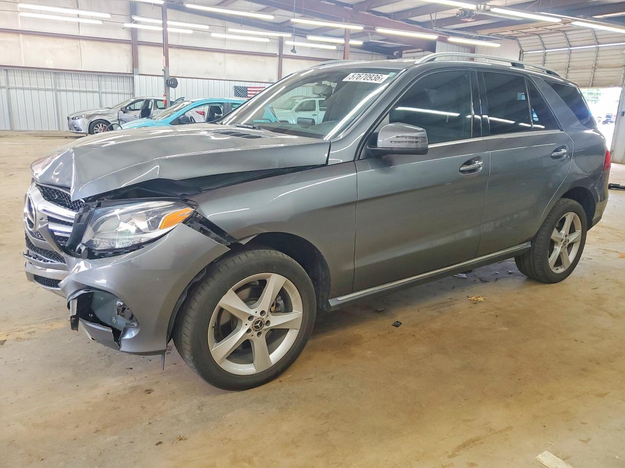 2018 Mercedes-Benz GLE 350, VIN 4JGDA5HB6JB130335 — Front end