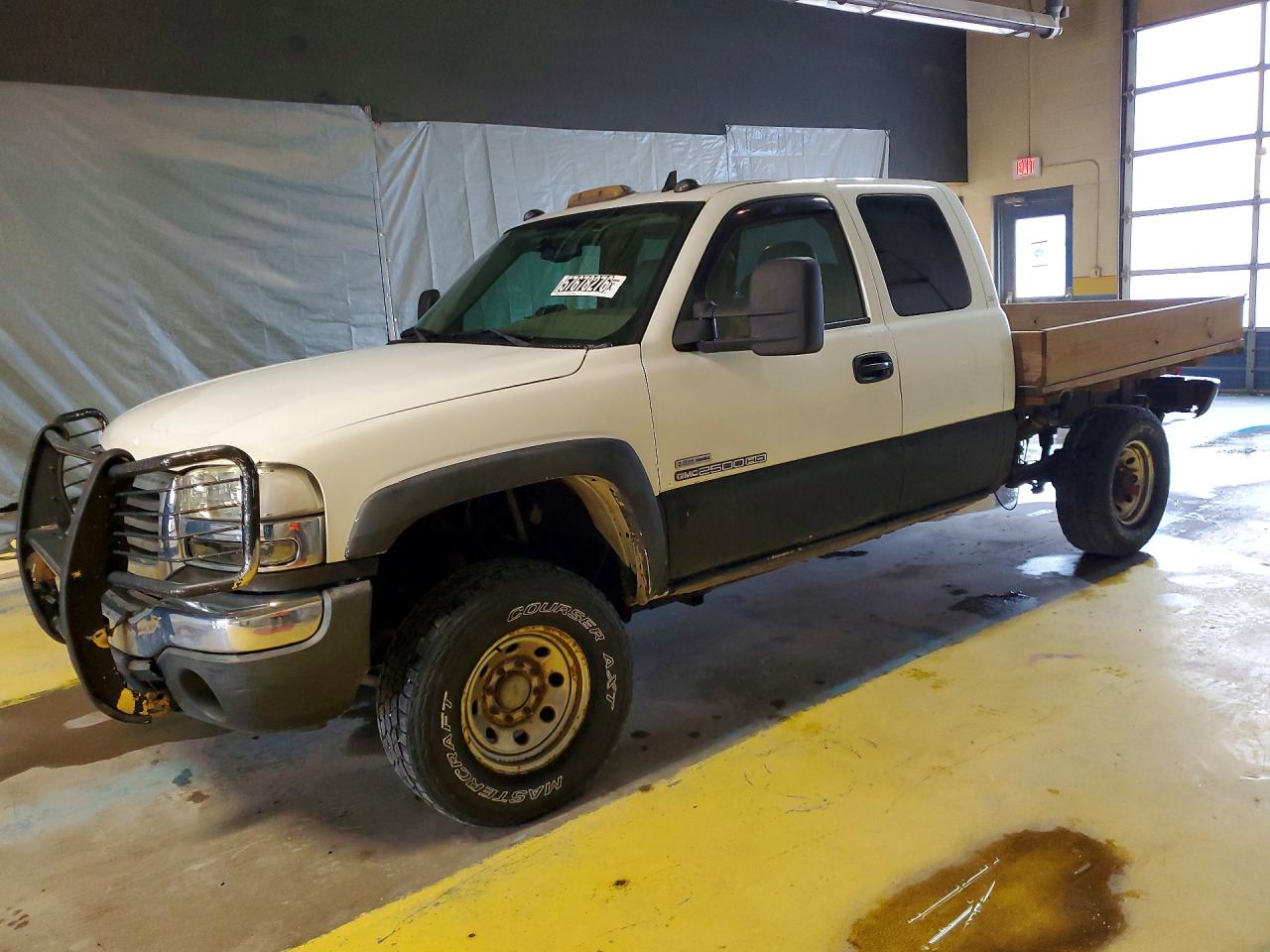 2006 GMC Sierra 2500HD SLT, VIN 1GTHK29D16E181748 — Перед