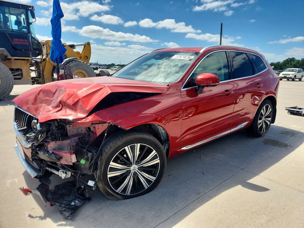 2023 Volvo XC60 Plus Bright Theme, VIN YV4L12RN0P1239103 — Front end