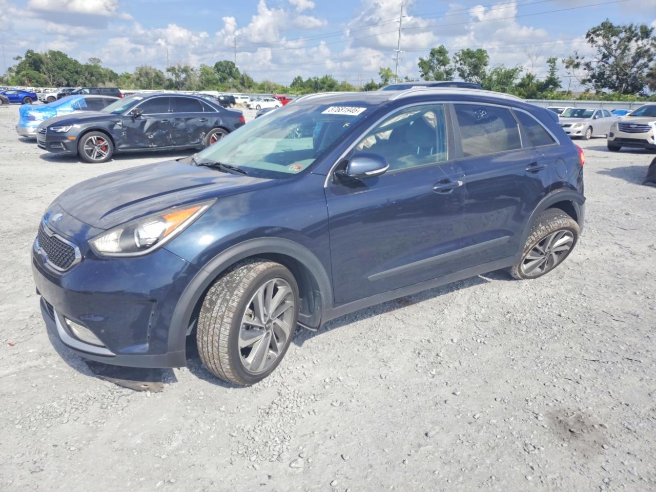 2017 Kia Niro Touring, VIN KNDCE3LC3H5048015 — Undercarriage