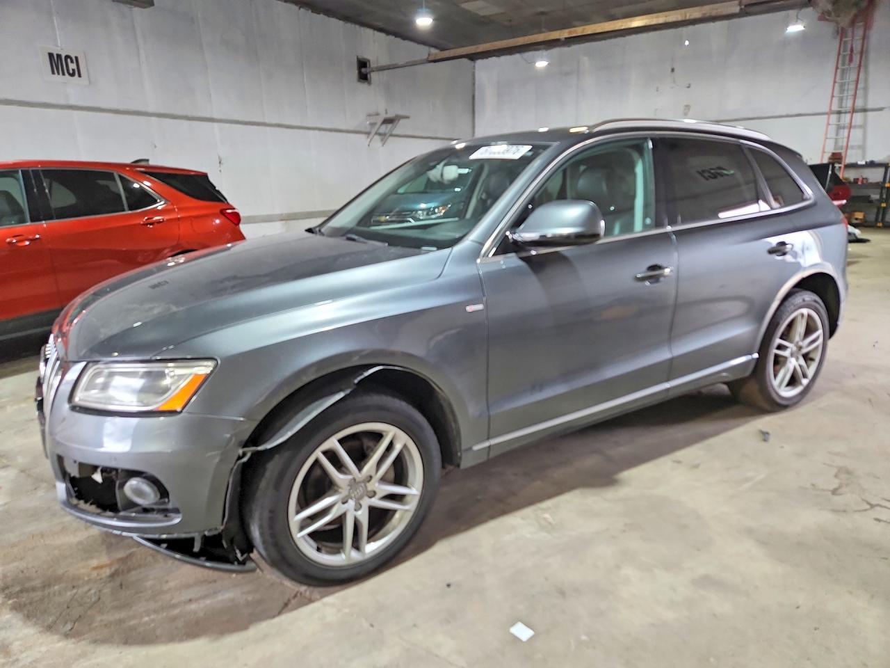 2016 Audi Q5 Premium Plus, VIN WA1L2AFP6GA146824 — Front end
