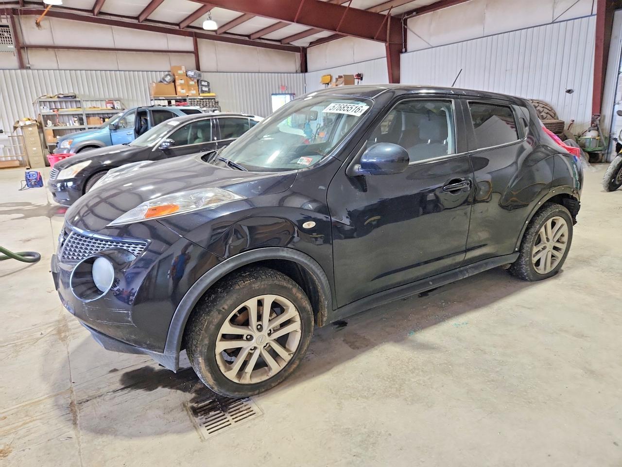 2013 Nissan Juke SV, VIN JN8AF5MV0DT226828 — Front end