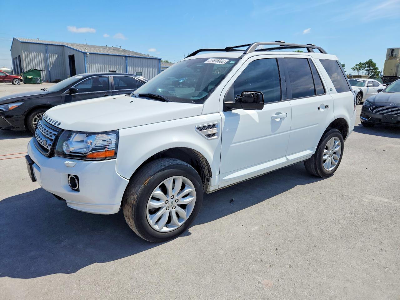 2013 Land Rover LR2, VIN SALFR2BG1DH368399 — Front end