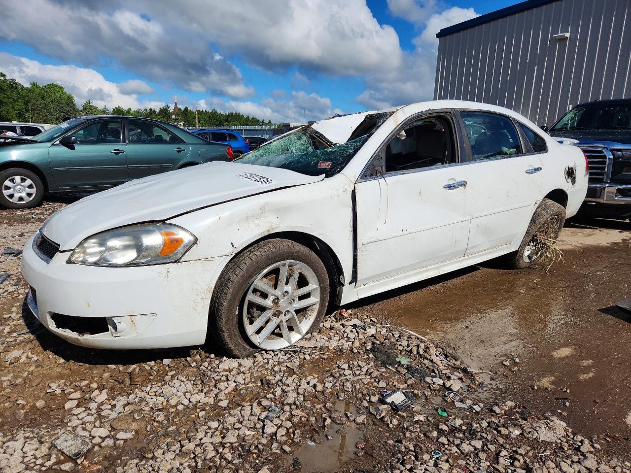 2013 Chevrolet Impala LTZ, VIN 2G1WC5E30D1164675 — Roof