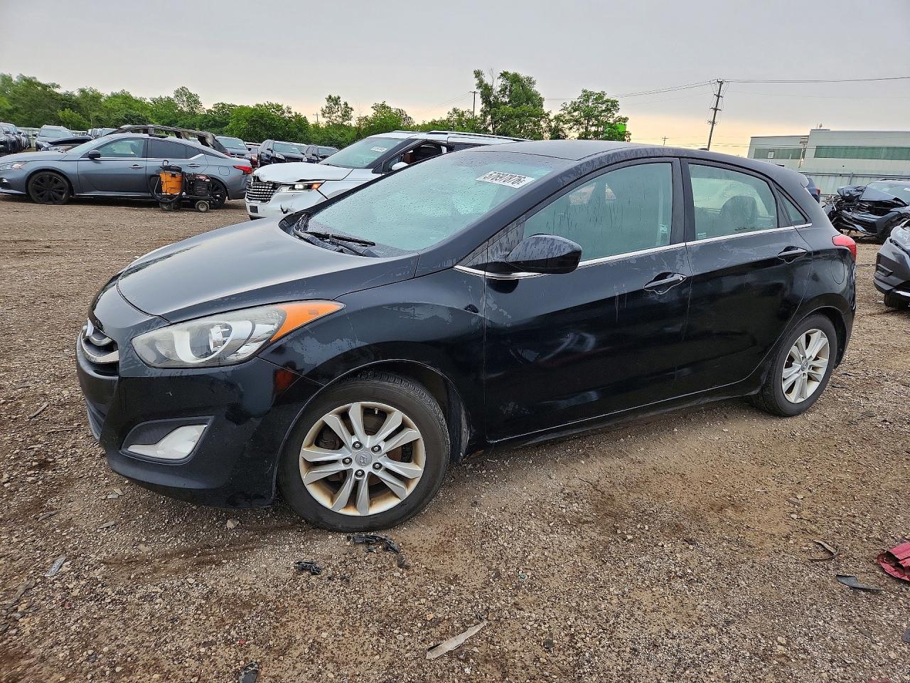 2013 Hyundai Elantra, VIN KMHD35LE7DU129652 — Undercarriage