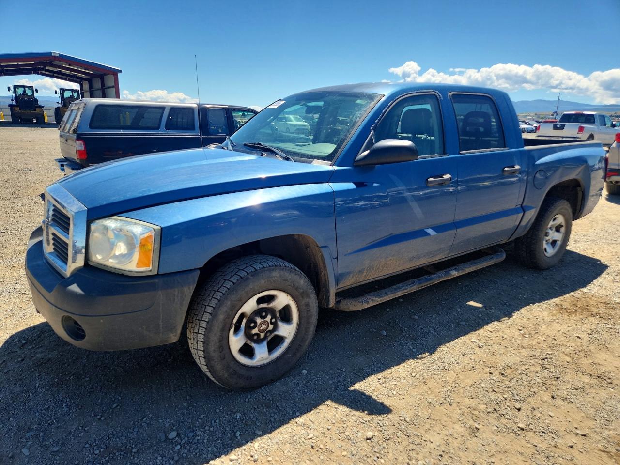 2005 Dodge Dakota ST, VIN 1D7HW28K05S119820 — Rear end
