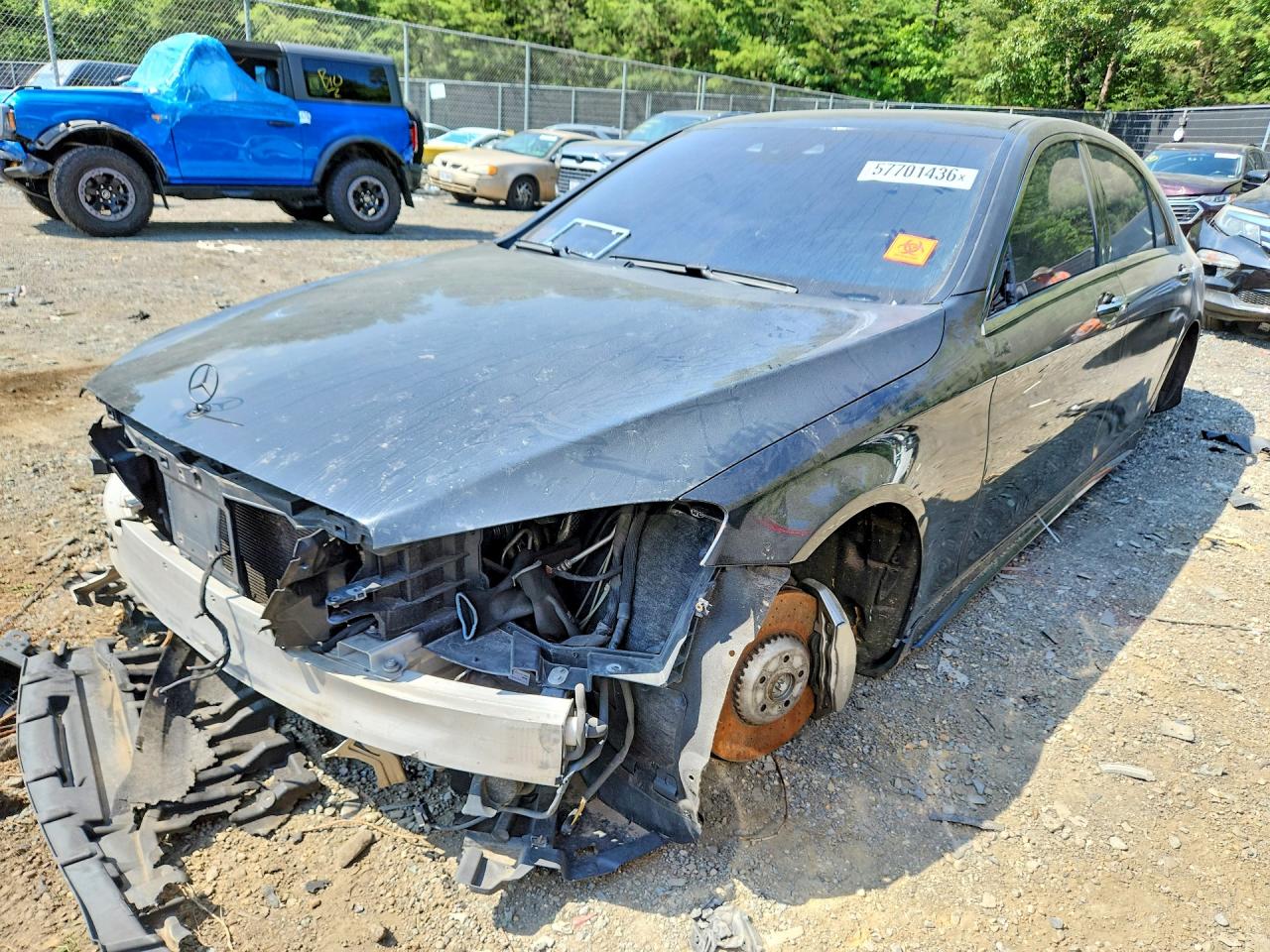2015 Mercedes-Benz S 550, VIN WDDUG8FB6FA188052 — Vandalism