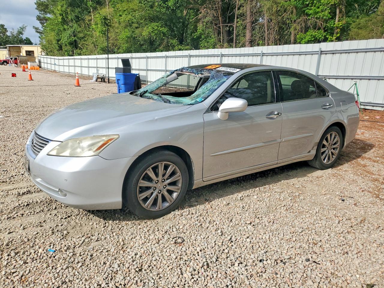 2009 Lexus ES 330, VIN JTHBJ46G292283325 — Front end