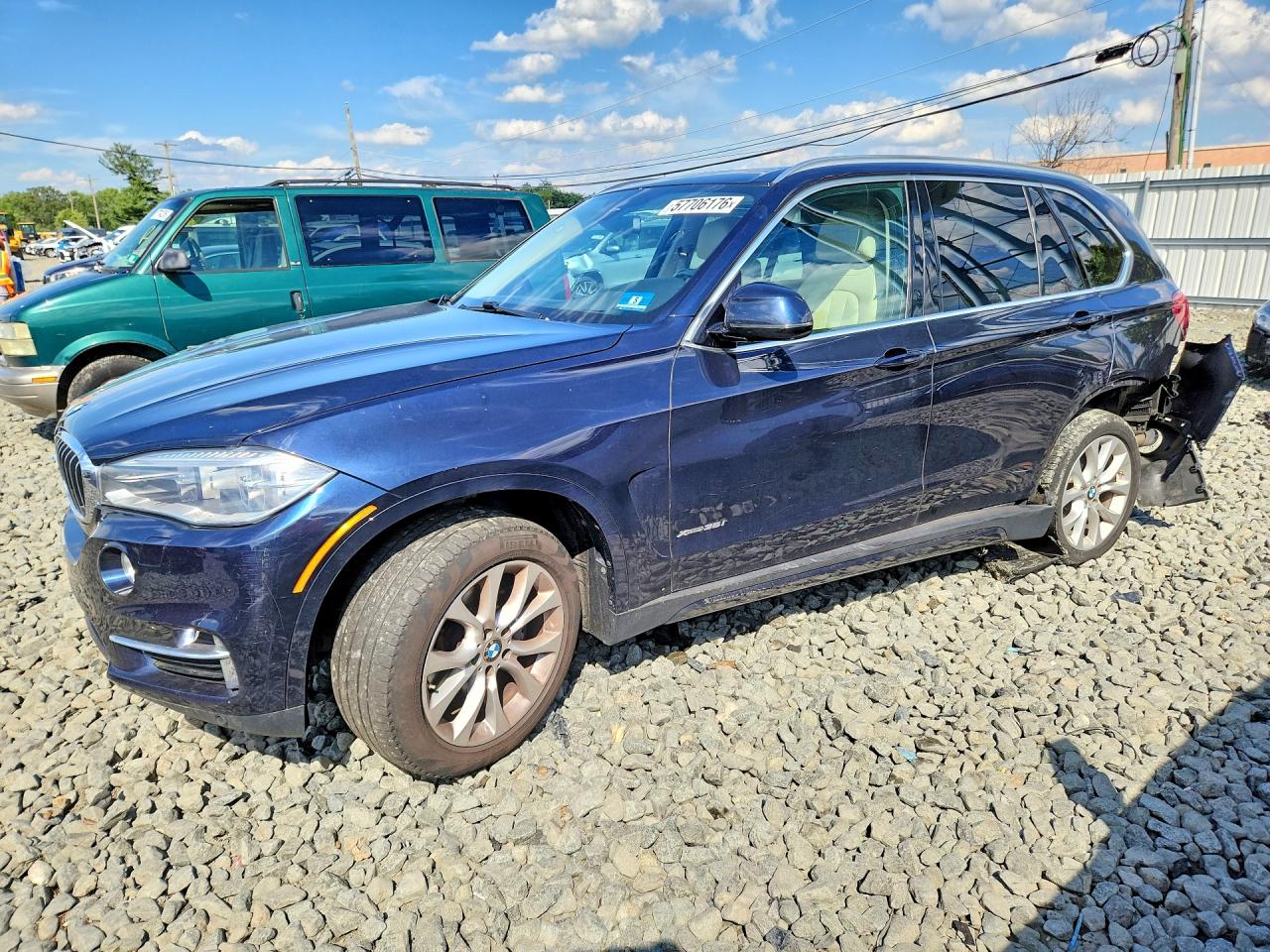 2015 BMW X5 xDrive35i, VIN 5UXKR0C59F0K65559 — Rear end
