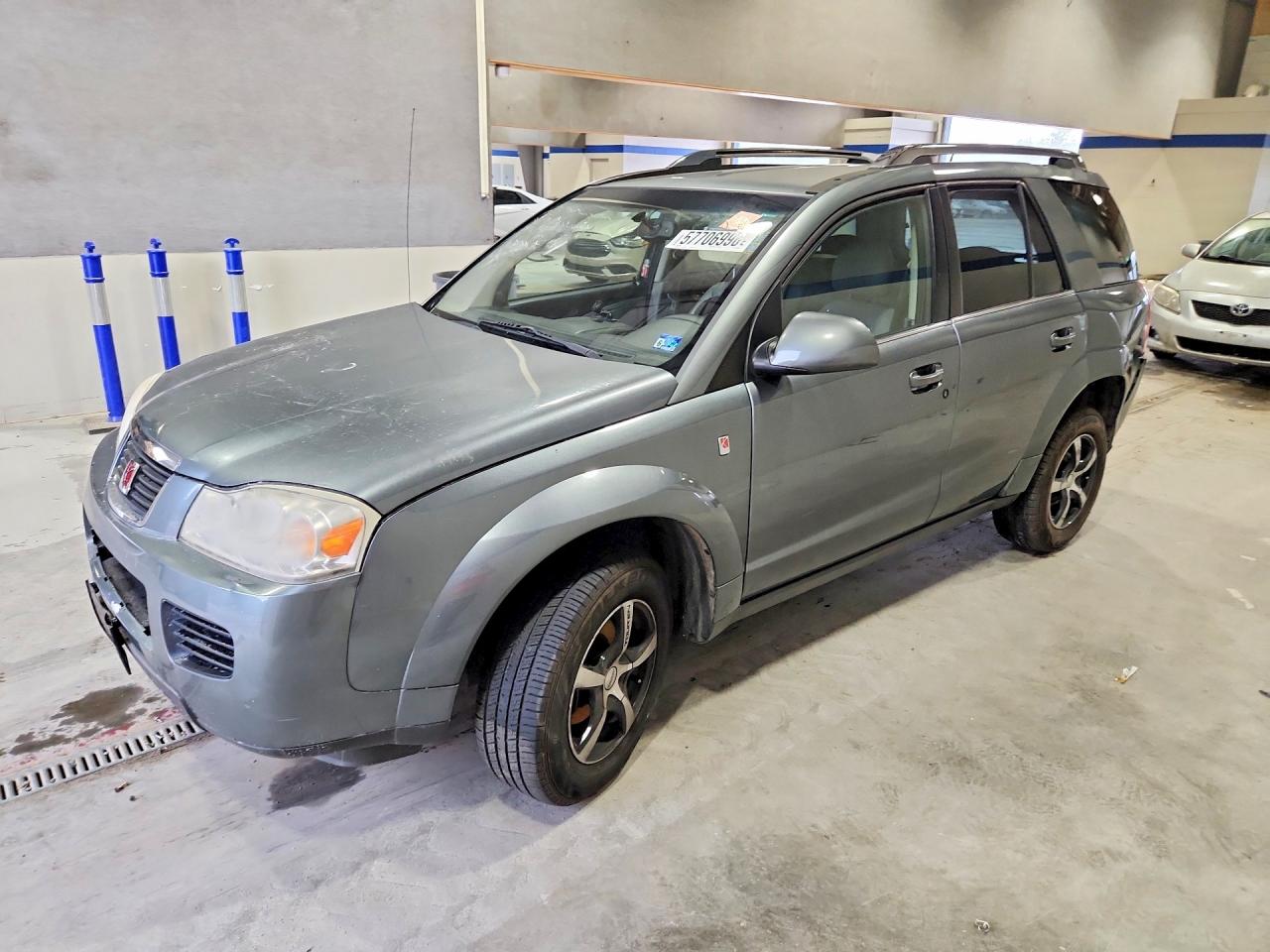 2006 Saturn VUE, VIN 5GZCZ53406S895404 — Front end
