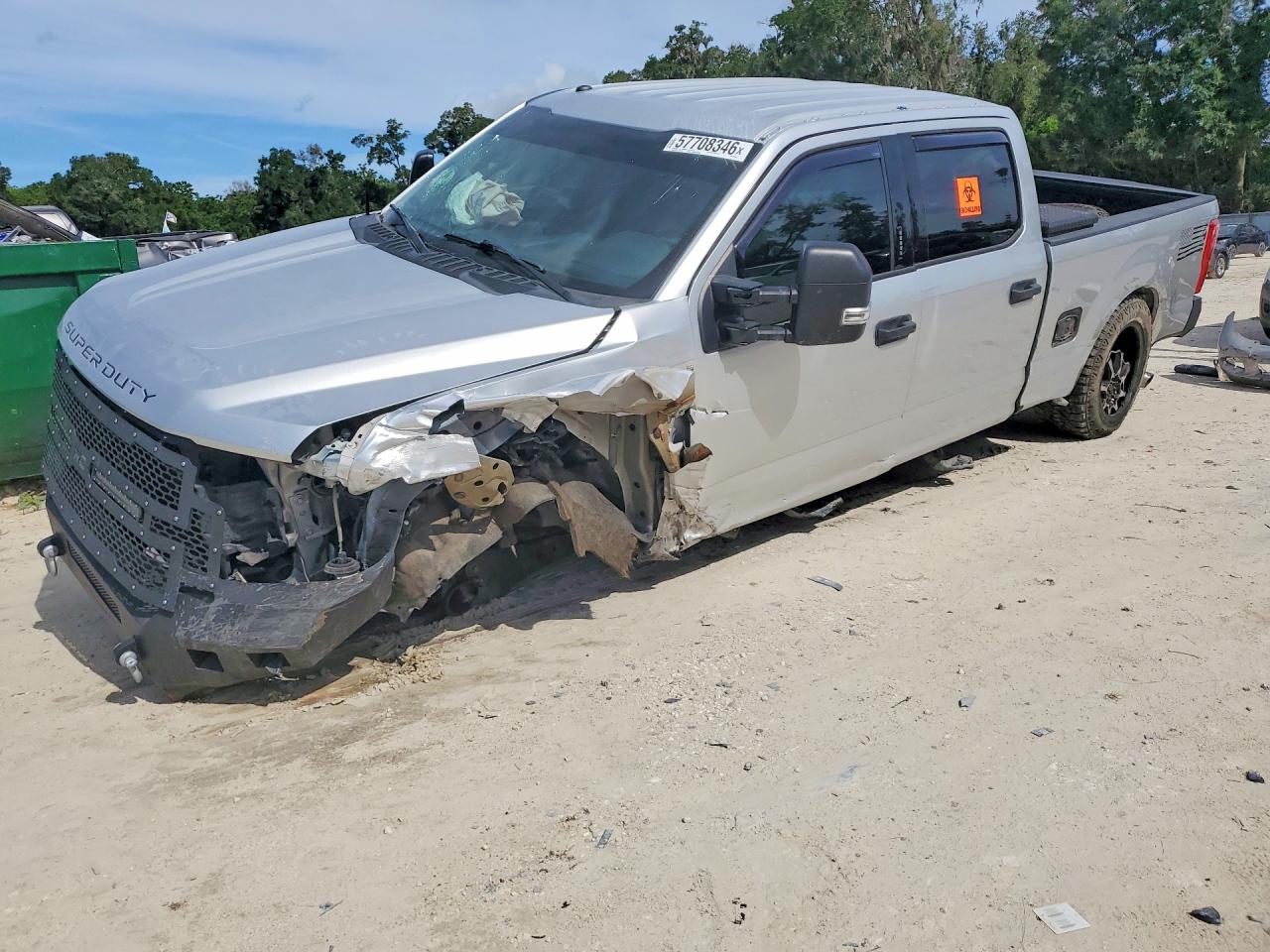 2019 Ford F-250 Lariat, VIN 1FT7W2B68KED76042 — Front end