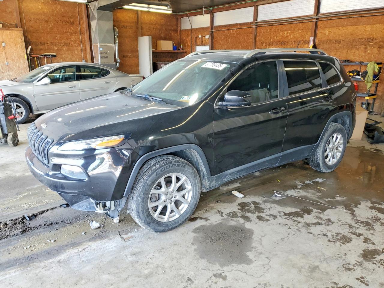2014 Jeep Cherokee Latitude, VIN 1C4PJMCS2EW124808 — All over