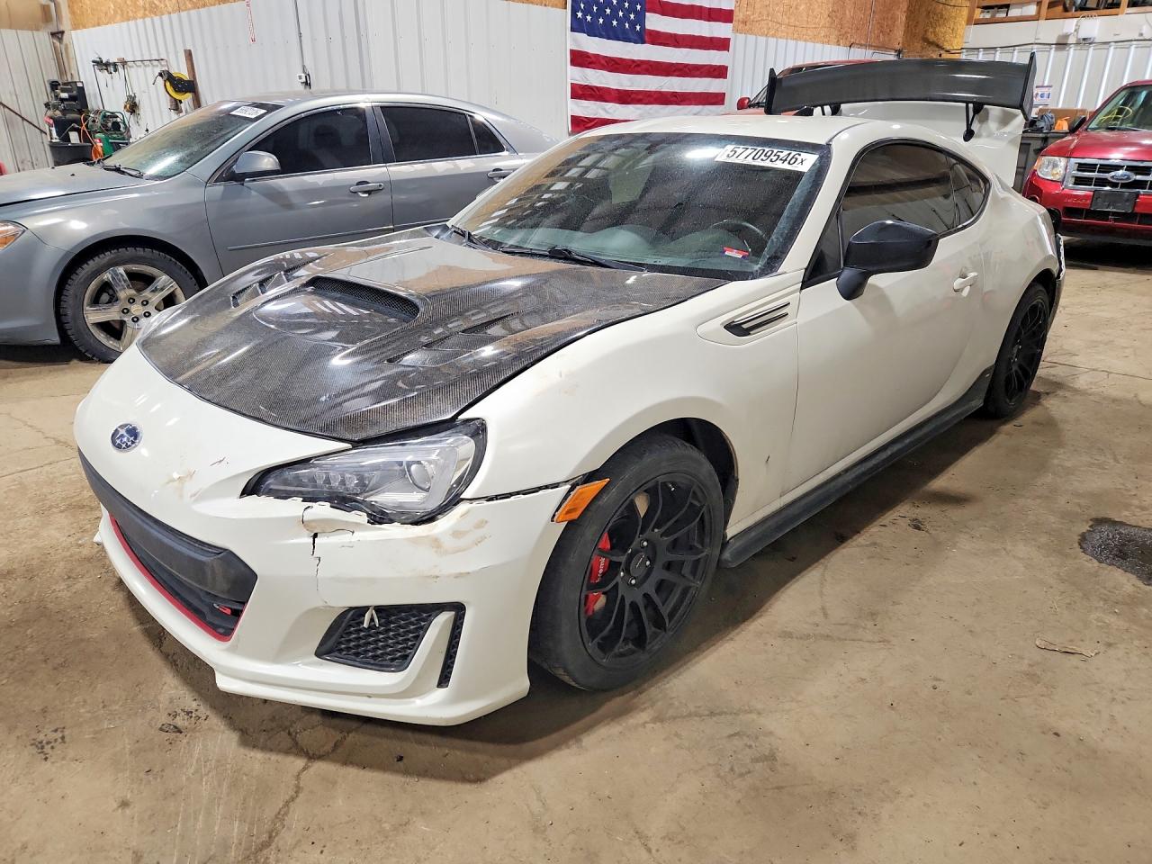 2018 Subaru BRZ tS, VIN JF1ZCAD1XJ9600941 — Зад