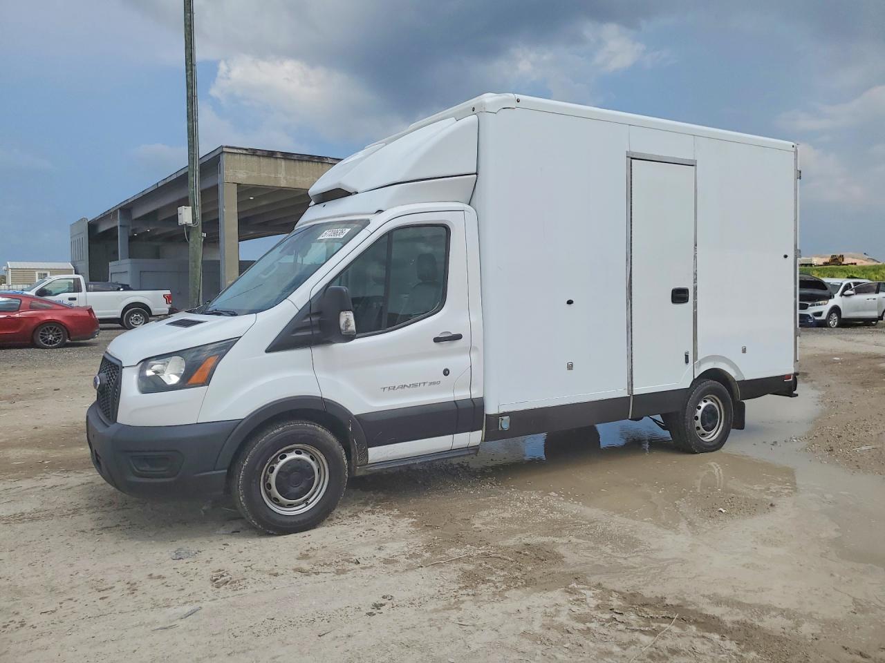 2020 Ford Transit, VIN 1FDBW5Z87LKA95576 — Minor dents and scratches