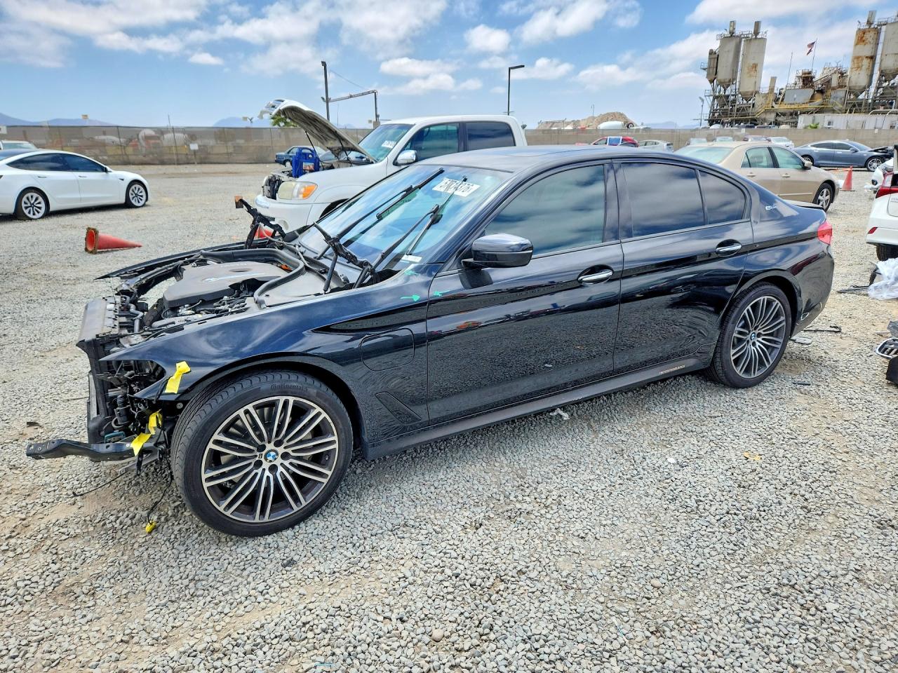 2018 BMW 5 Series 530e, VIN WBAJA9C58JB251669 — Minor dents and scratches