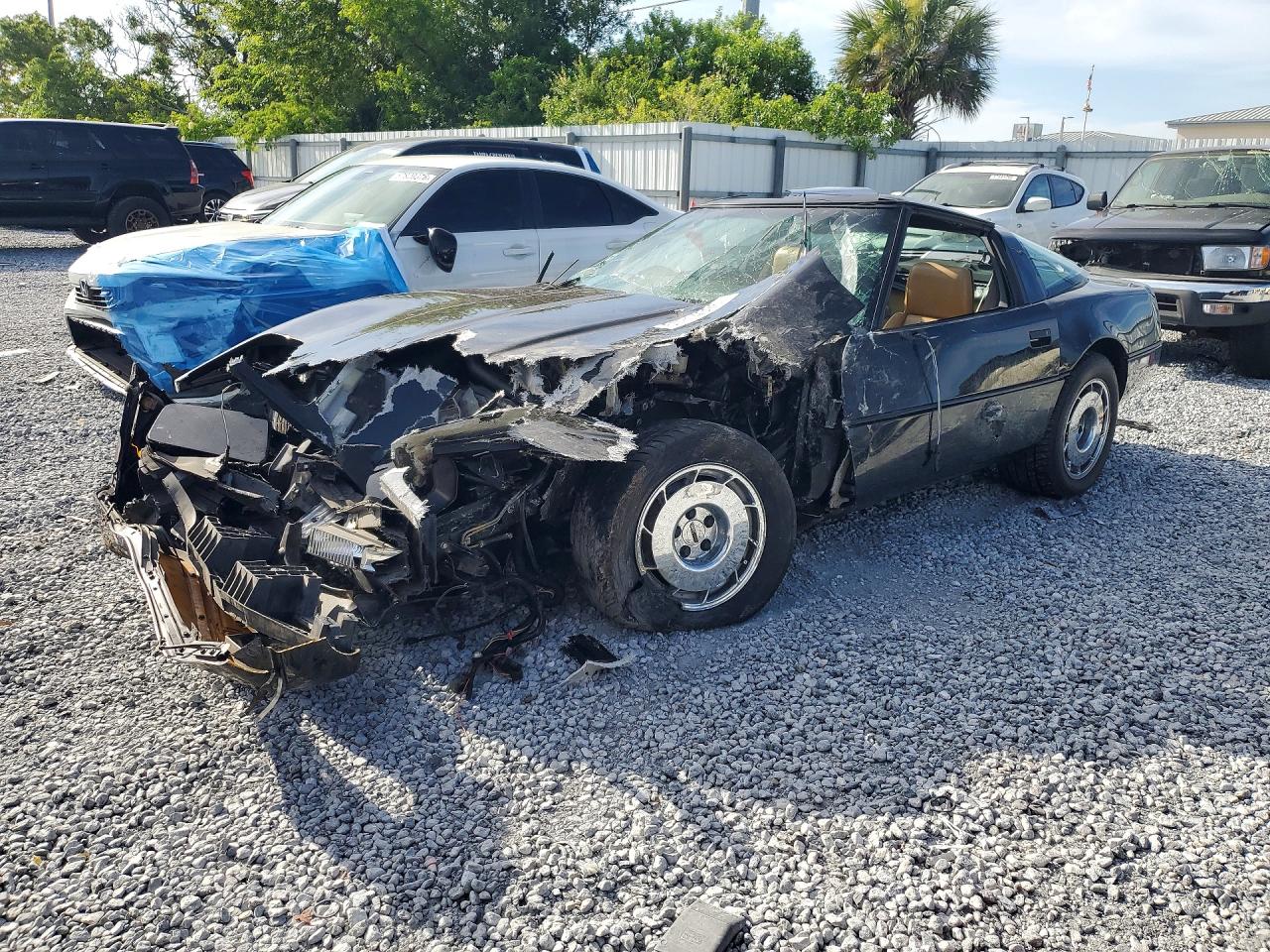 1985 Chevrolet Corvette, VIN 1G1YY0788F5112590 — Front end